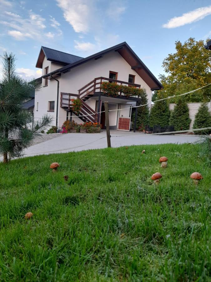 Agroturystka Stylowy Nad Stajnia Apartment